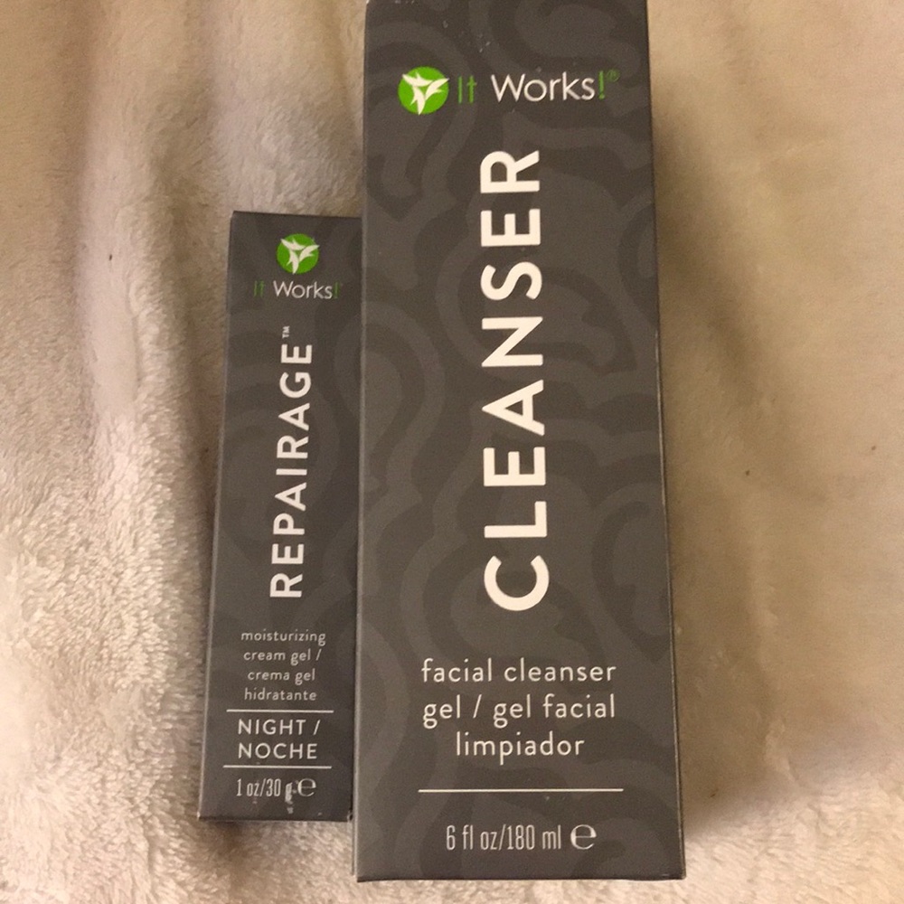 It Works! {Facial Cleanser and Moisturizer}